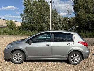 2010 Nissan Tiida I Рестайлинг, серый, 850000 рублей, вид 5
