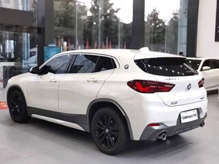 2022 BMW X2 sDrive20i I (F39), белый, 1550000 рублей, вид 4