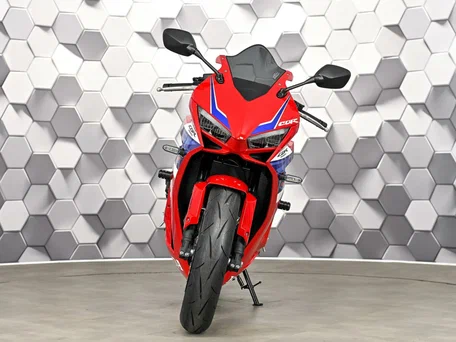 2024 Honda CBR 650R, красный, 1199000 рублей, вид 5