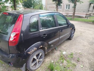 2007 Ford Fiesta Mk5, чёрный, 250000 рублей, вид 2