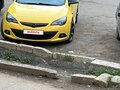 2012 Opel Astra GTC J Рестайлинг, жёлтый, 650000 рублей