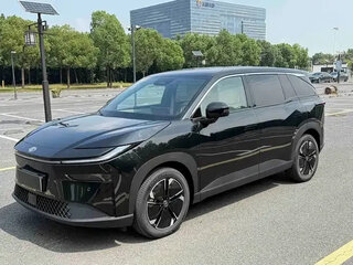 2026 Toyota bZ3X 50 kWh, чёрный, 2387099 рублей, вид 1