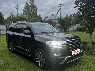 2016 Toyota Land Cruiser 200 Series Рестайлинг 2, чёрный, 4350000 рублей, вид 3