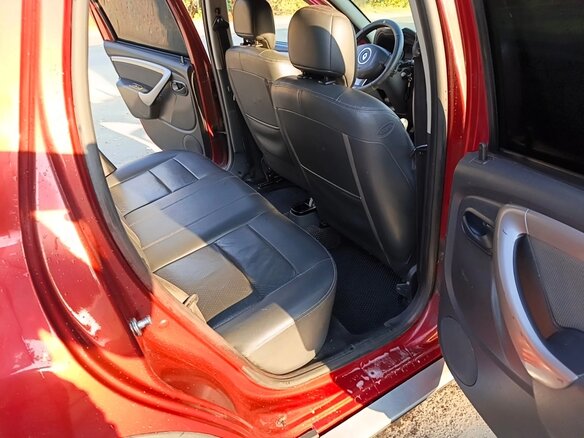 2012 Renault Duster I, красный - вид 3