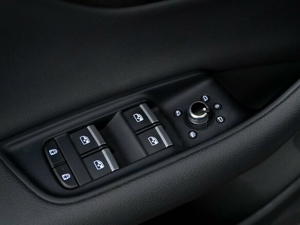 2020 Audi Q7 45 TFSI II (4M) Рестайлинг, серый, 5514690 рублей - вид 23