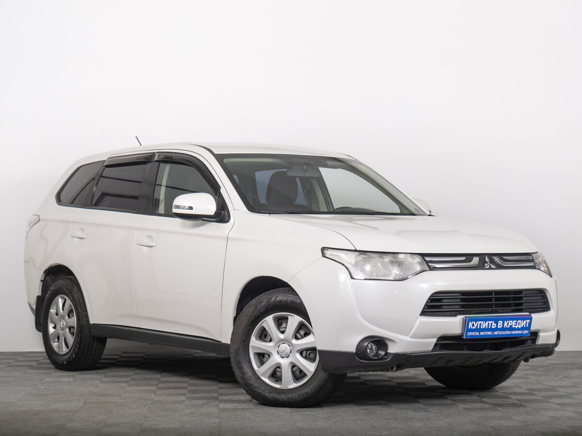 Открыть фотографии: Mitsubishi Outlander III