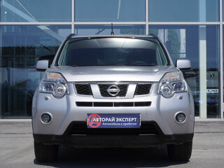 2013 Nissan X-Trail II Рестайлинг, серебристый, 1439000 рублей, вид 2