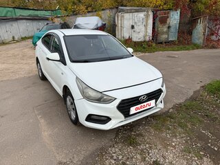 2018 Hyundai Solaris II, белый, 549000 рублей, вид 1