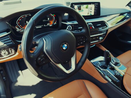 2019 BMW 6 серии Gran Turismo 620d xDrive IV (G32), чёрный, 4725000 рублей, вид 5