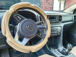 2019 Kia Sportage IV Рестайлинг, белый, 2300000 рублей, вид 5