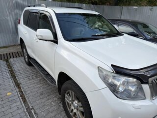 2010 Toyota Land Cruiser Prado 150 Series, белый, 2480000 рублей, вид 4