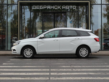 2018 Lada (ВАЗ) Vesta SW I, белый, 1030000 рублей, вид 3