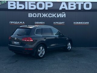 2011 Volkswagen Touareg II, серый, 1999999 рублей, вид 2
