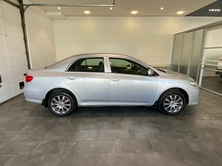 2012 Toyota Corolla X (E140, E150) Рестайлинг, серебристый, 969000 рублей, вид 4