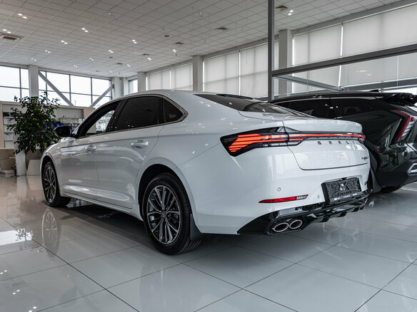 2026 Geely Preface I, белый, 3434990 рублей - вид 5