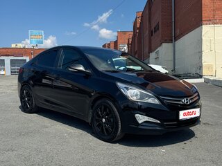 2016 Hyundai Solaris I Рестайлинг, чёрный, 800000 рублей, вид 3