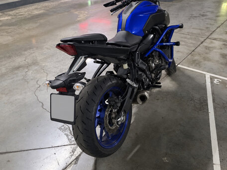 2018 Yamaha MT-07 (FZ-07), синий, 700000 рублей, вид 2