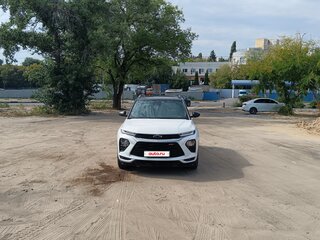 2021 Chevrolet TrailBlazer III, белый, 1790000 рублей, вид 2