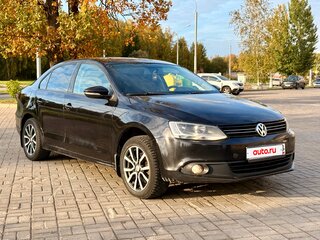 2013 Volkswagen Jetta VI, чёрный, 700000 рублей, вид 2