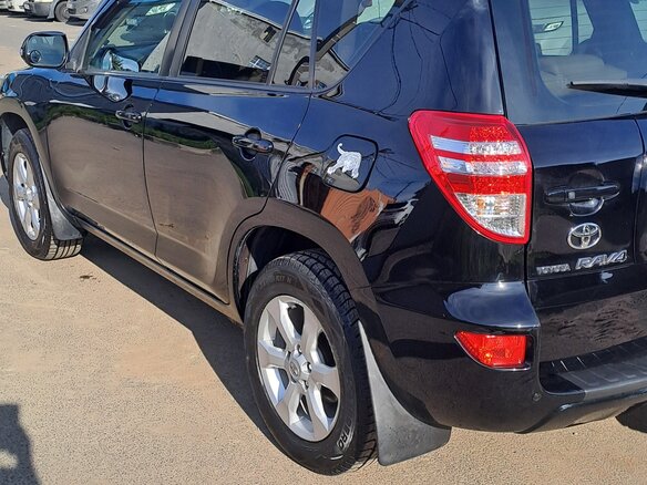 2010 Toyota RAV4 III (XA30) Рестайлинг, чёрный - вид 10