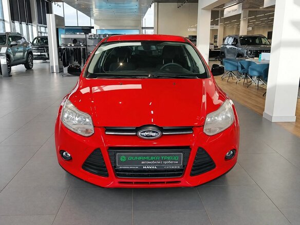 2011 Ford Focus III, красный, 599000 рублей - вид 1