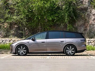 2026 Li Auto (Lixiang) i9, белый, 10850206 рублей, вид 4
