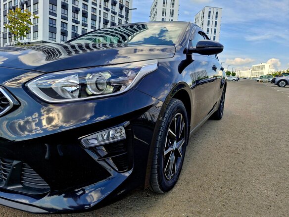 2020 Kia Ceed III, чёрный, 1820000 рублей - вид 17