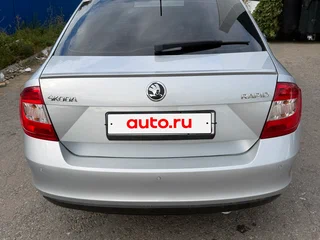 2014 Skoda Rapid I, серебристый, 825000 рублей, вид 4