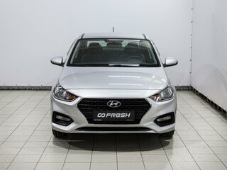 2019 Hyundai Solaris II, серебристый, 1479000 рублей, вид 3