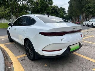 2025 BYD Qin Plus EV 420 I Рестайлинг, белый, 1780000 рублей, вид 4