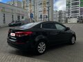 2016 Kia Rio III Рестайлинг, чёрный, 1050000 рублей - вид 3