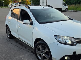 2015 Renault Sandero II, белый, 365000 рублей, вид 4