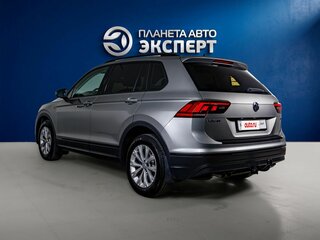 2019 Volkswagen Tiguan II, серый, 2750000 рублей, вид 3