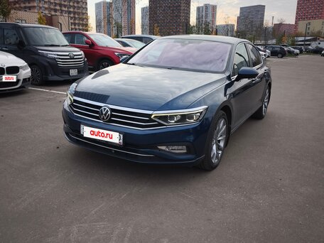 2020 Volkswagen Passat B8 Рестайлинг, синий, 2530000 рублей, вид 1