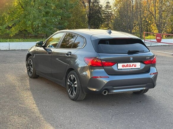 2019 BMW 1 серии 118i III (F40), серый, 2250000 рублей - вид 6