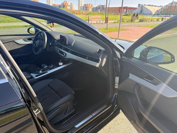 2019 Audi A4 V (B9), чёрный, 3400000 рублей - вид 11