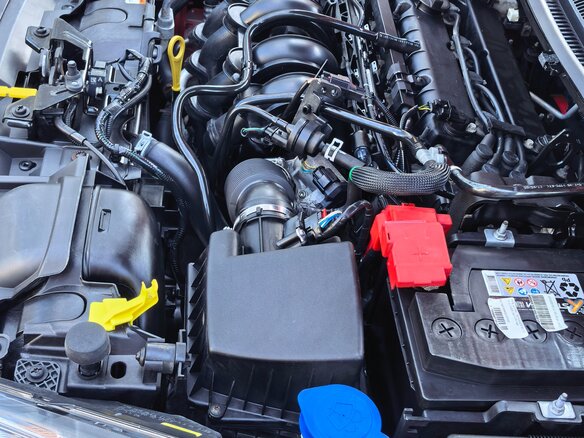 2017 Ford Fiesta Mk6 Рестайлинг, красный, 840000 рублей - вид 14