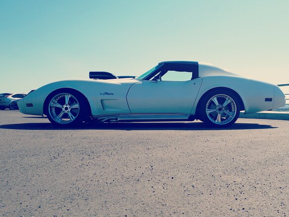 1976 Chevrolet Corvette C3, белый - вид 6