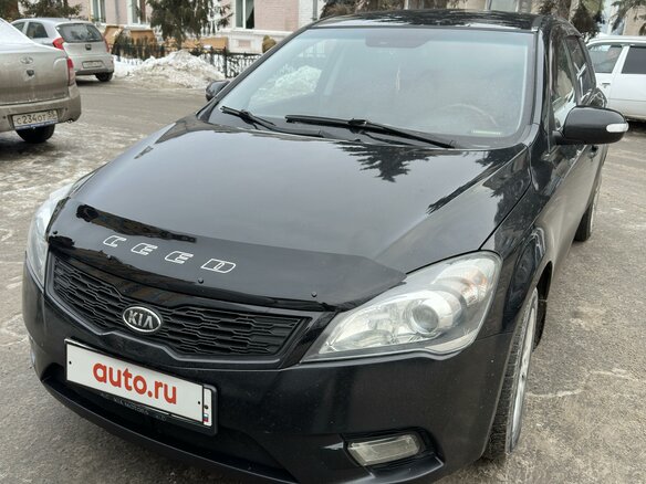 2011 Kia Ceed I Рестайлинг, чёрный, 850000 рублей - вид 1