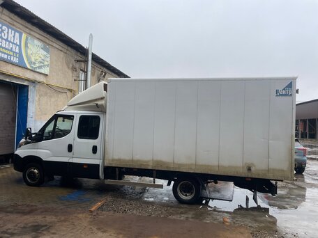 2021 Iveco Daily, белый, 6000000 рублей, вид 3