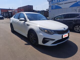 2018 Kia Optima IV Рестайлинг, белый, 1100000 рублей, вид 2
