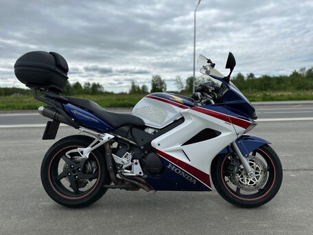 2007 Honda VFR 800, синий, 400000 рублей, вид 4
