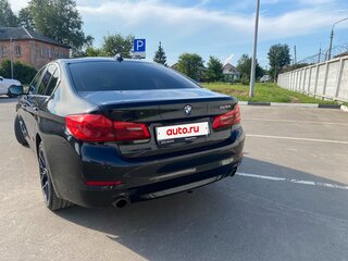 2017 BMW 5 серии 520i VII (G30/G31/G38), чёрный, 2600000 рублей, вид 5