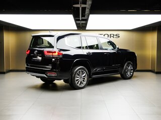 2026 Toyota Land Cruiser 300 Series, чёрный, 16000000 рублей, вид 4