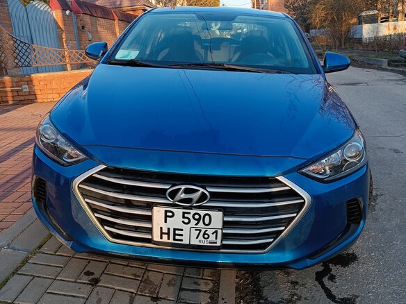 2017 Hyundai Elantra VI (AD), синий, 1450000 рублей