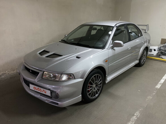 1999 Mitsubishi Lancer Evolution VI, серебристый
