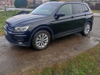 2019 Volkswagen Tiguan II, чёрный, 3770000 рублей, вид 1