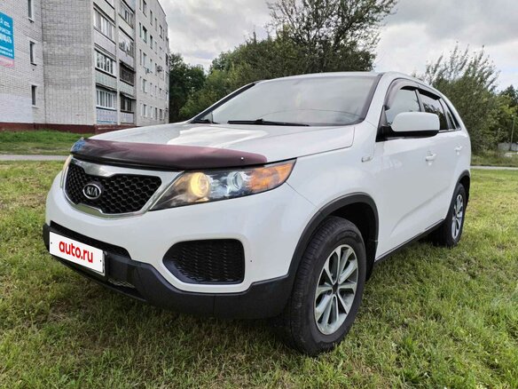2011 Kia Sorento II, белый, 1150000 рублей - вид 4