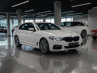 2019 BMW 5 серии 520d xDrive VII (G30/G31/G38), белый, 4110000 рублей, вид 2