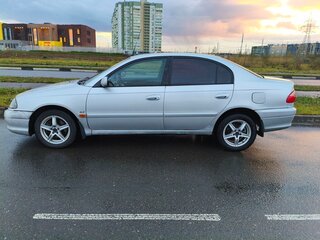 2002 Toyota Avensis I Рестайлинг, серебристый, 290000 рублей, вид 5